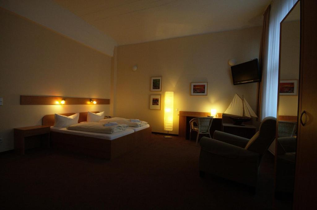 Siegfriedshof Hotel Berlin Room photo
