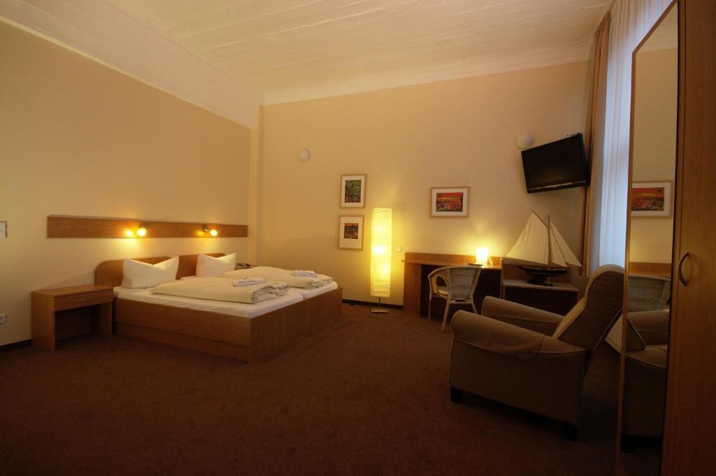 Siegfriedshof Hotel Berlin Room photo